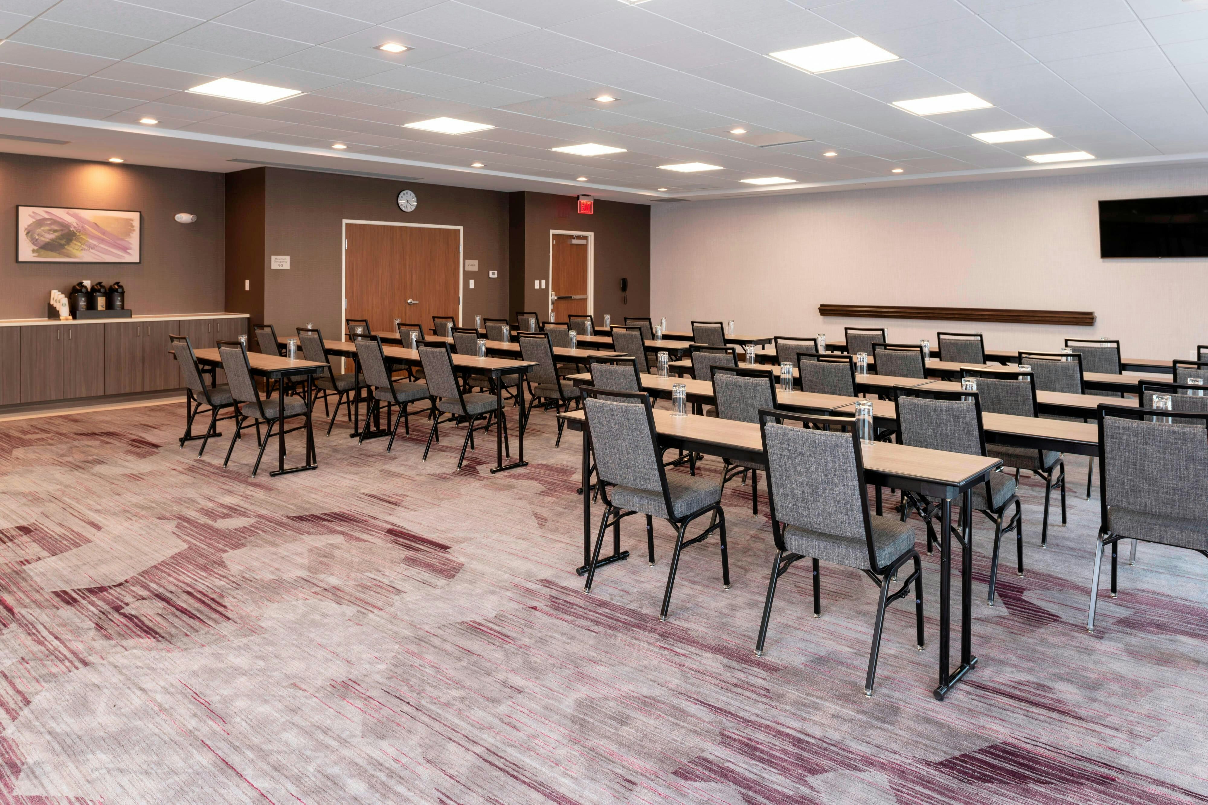 Courtyard by Marriott Cleveland Elyria 14/18