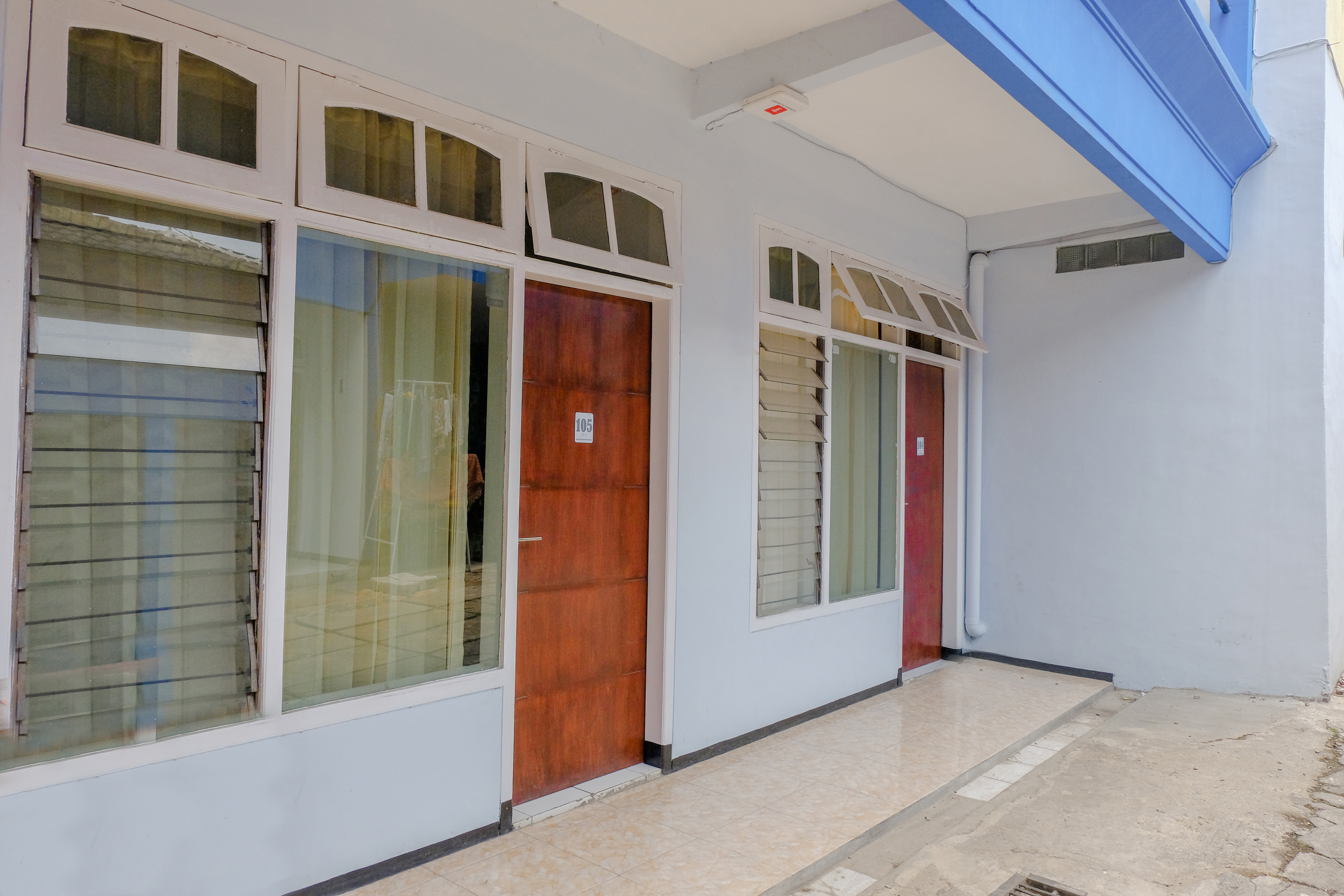 SPOT ON 1711 Serayu Sumbersari Residence 3/25