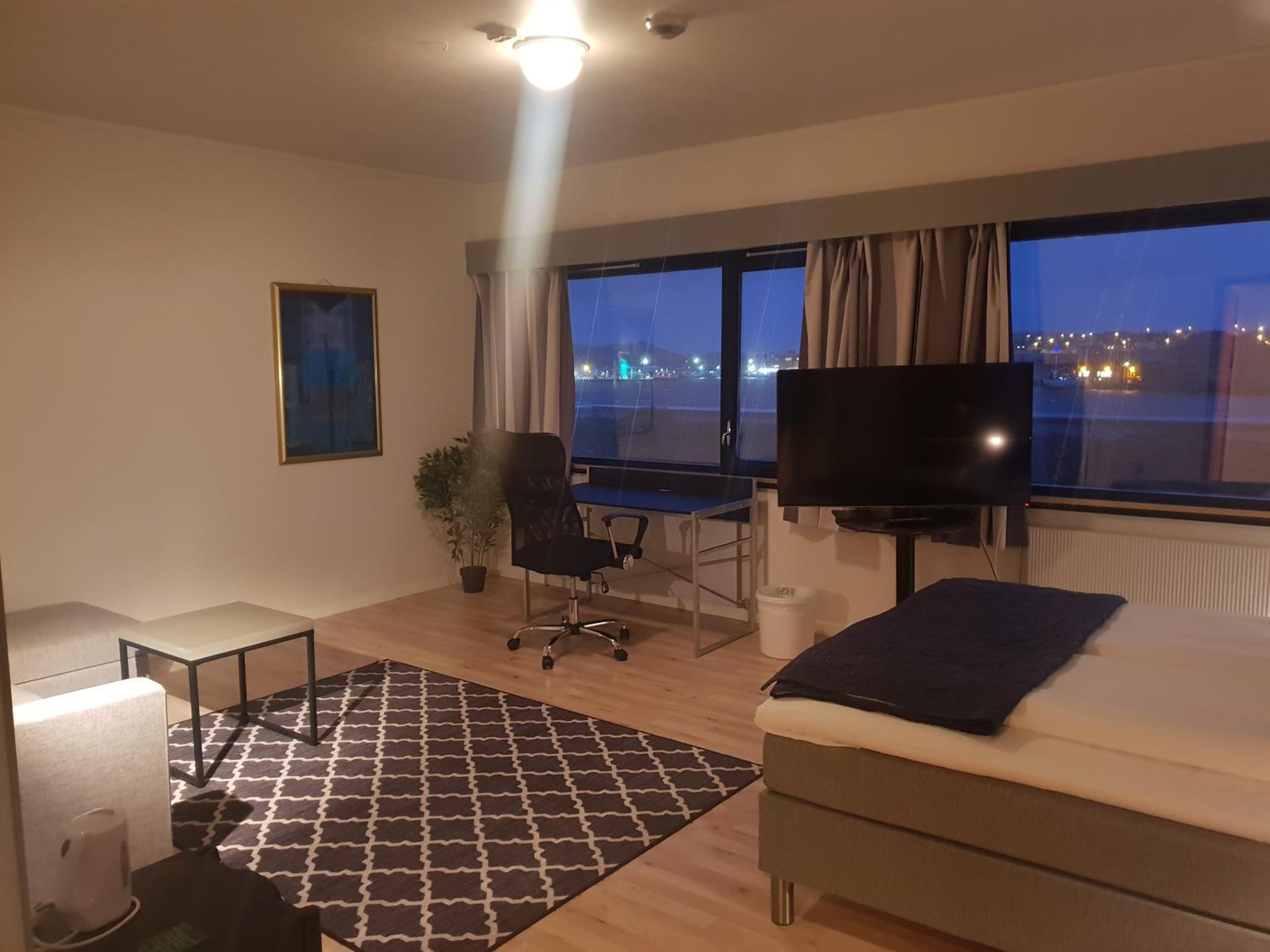 Vardo Hotel 30/50