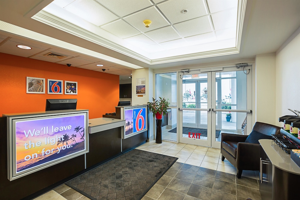Park Inn by Radisson, Grand Island I-80 8/48
