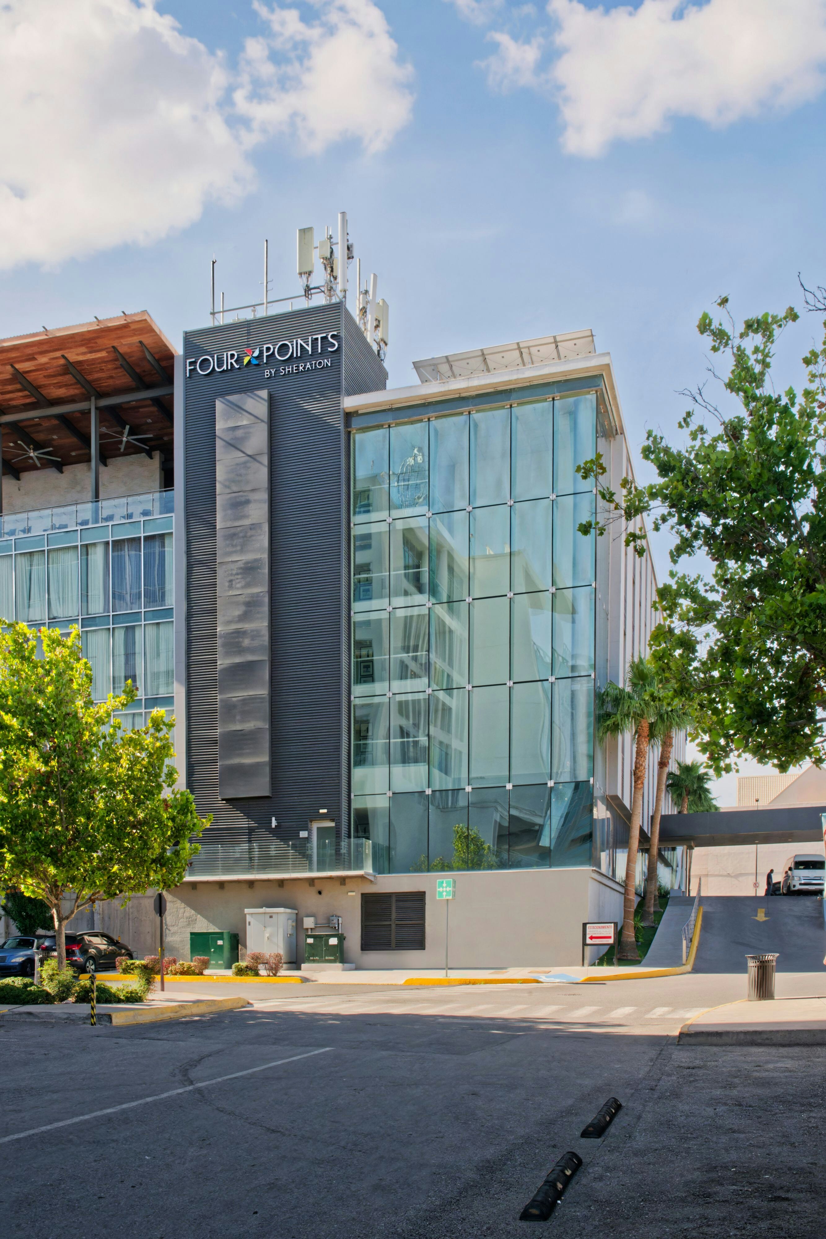 Four Points by Sheraton Distrito Uno Chihuahua 1/39