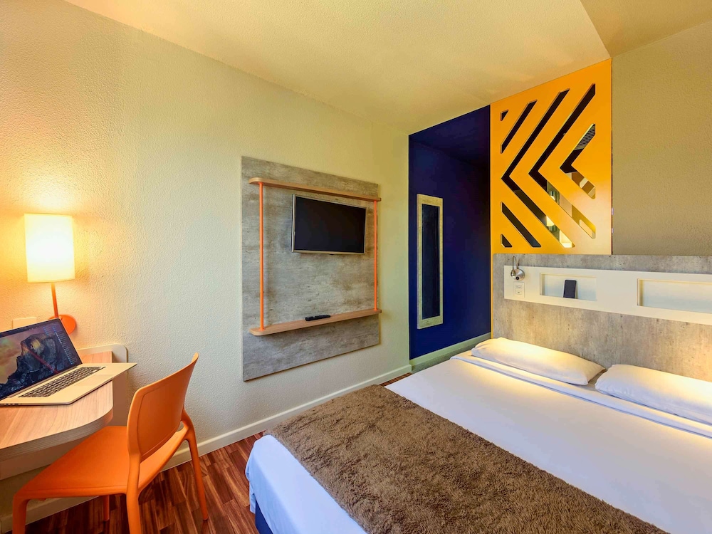 Ibis Budget SP Centro Sao Joao 24/75