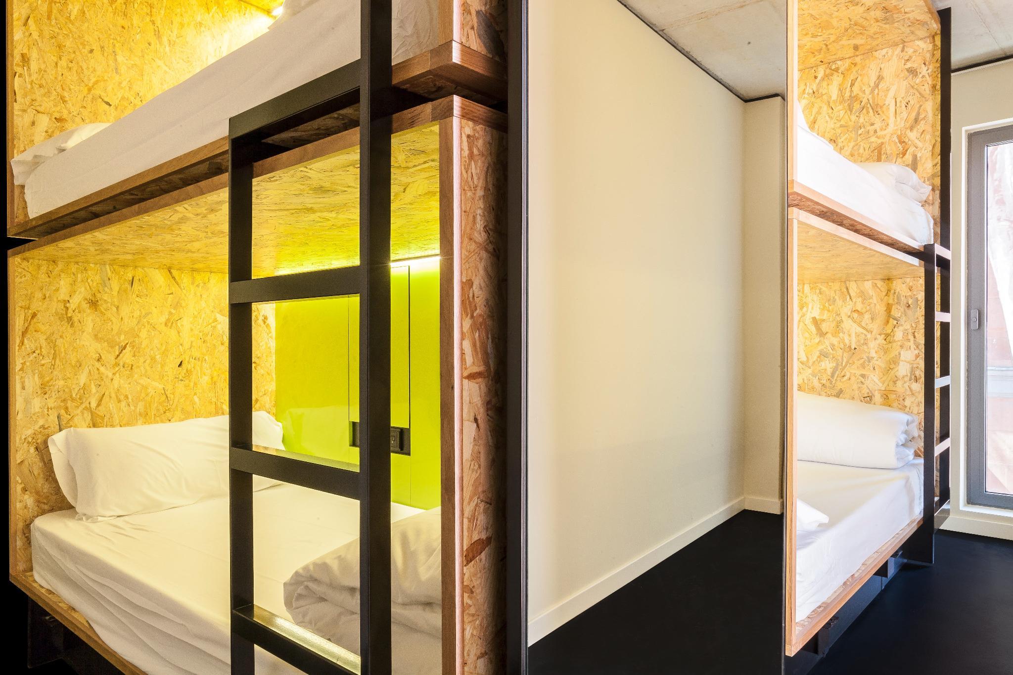 Female Dorm, Female Only, 6 Beds