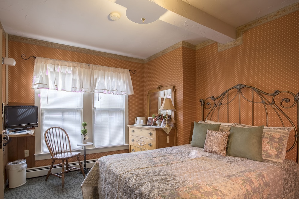 Stroudsmoor Country Inn 20/67