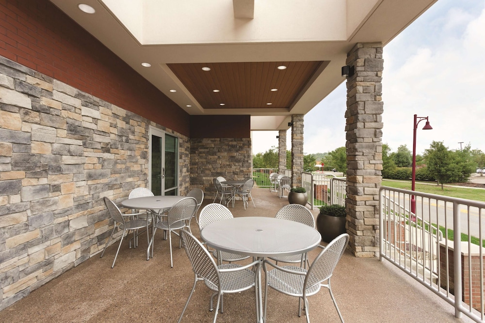 Home2 Suites by Hilton Pittsburgh Cranberry 33/40