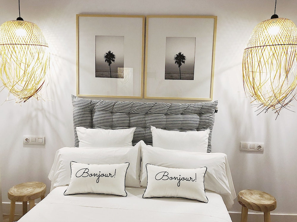 Duna Hotel Boutique 24/66