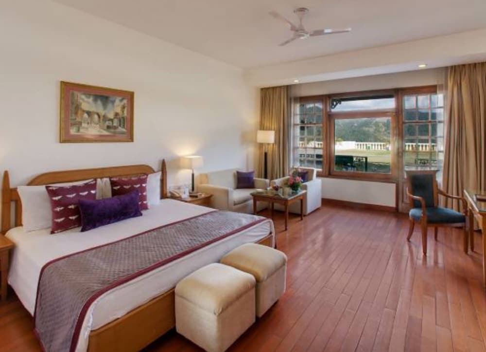 ROOM, PANORAMIC VIEW