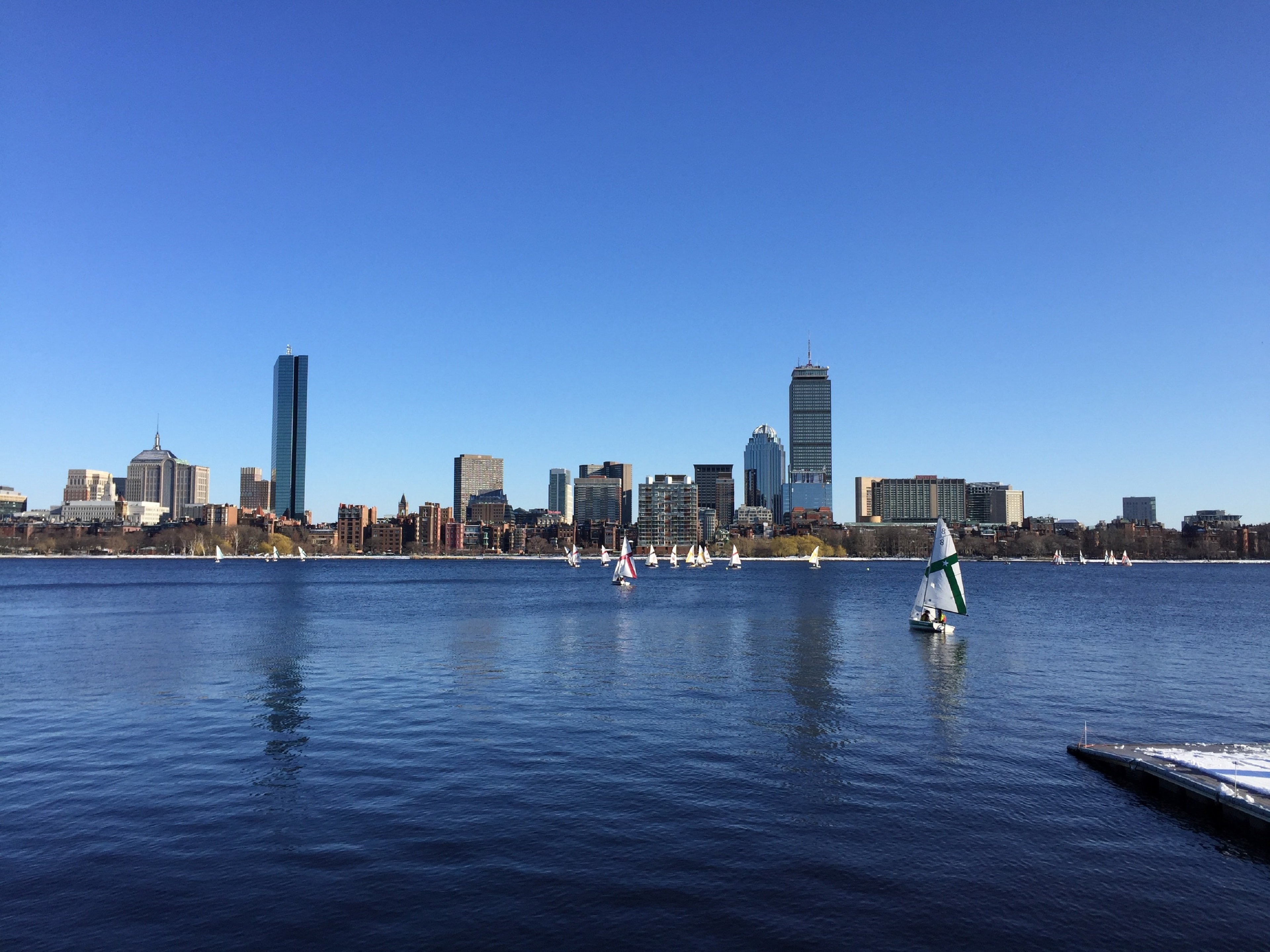 Holiday Inn Express & Suites Boston - Cambridge 44/47