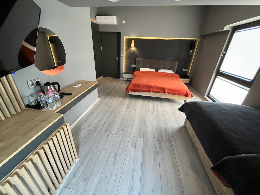 Andac Otel 33/49