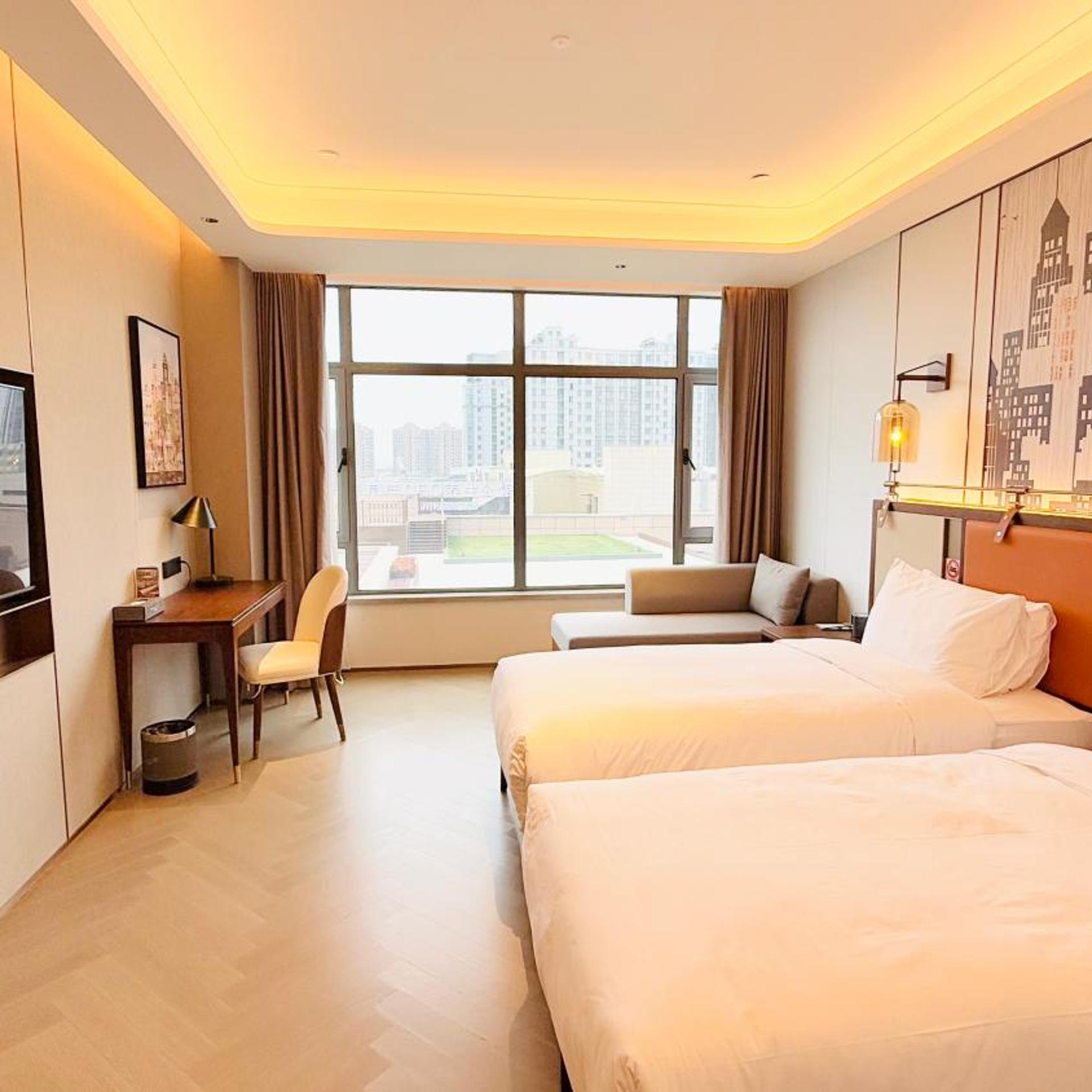Golden Tulip Shanghai Hongqiao Yankuang 23/65