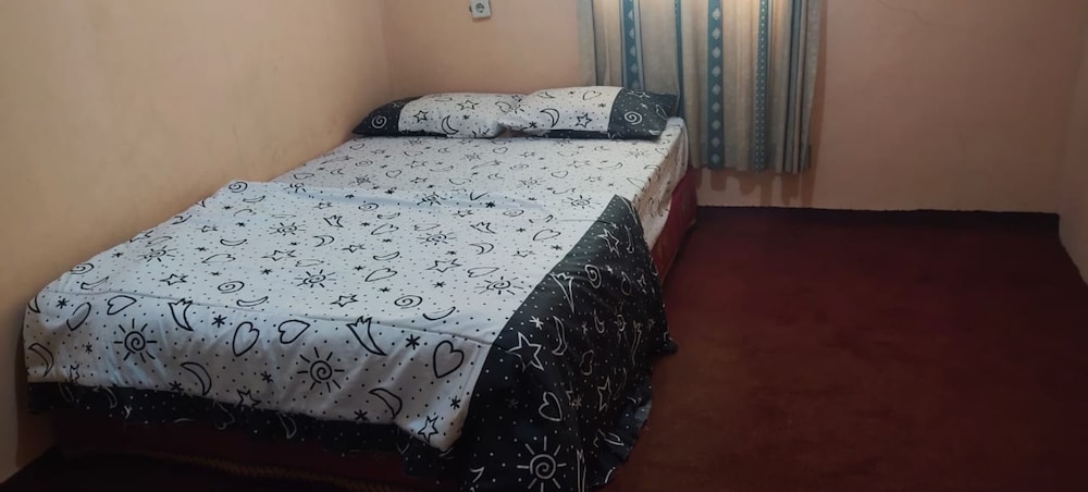 Villa Lembang Bunda 6/18