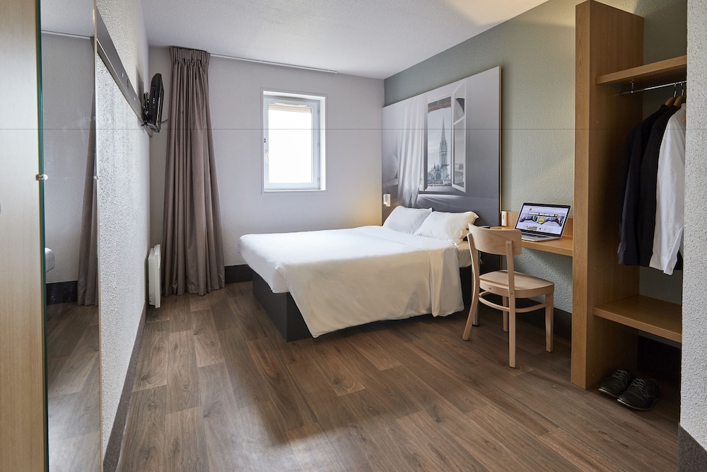 B&B Hotel Caen Memorial 12/33