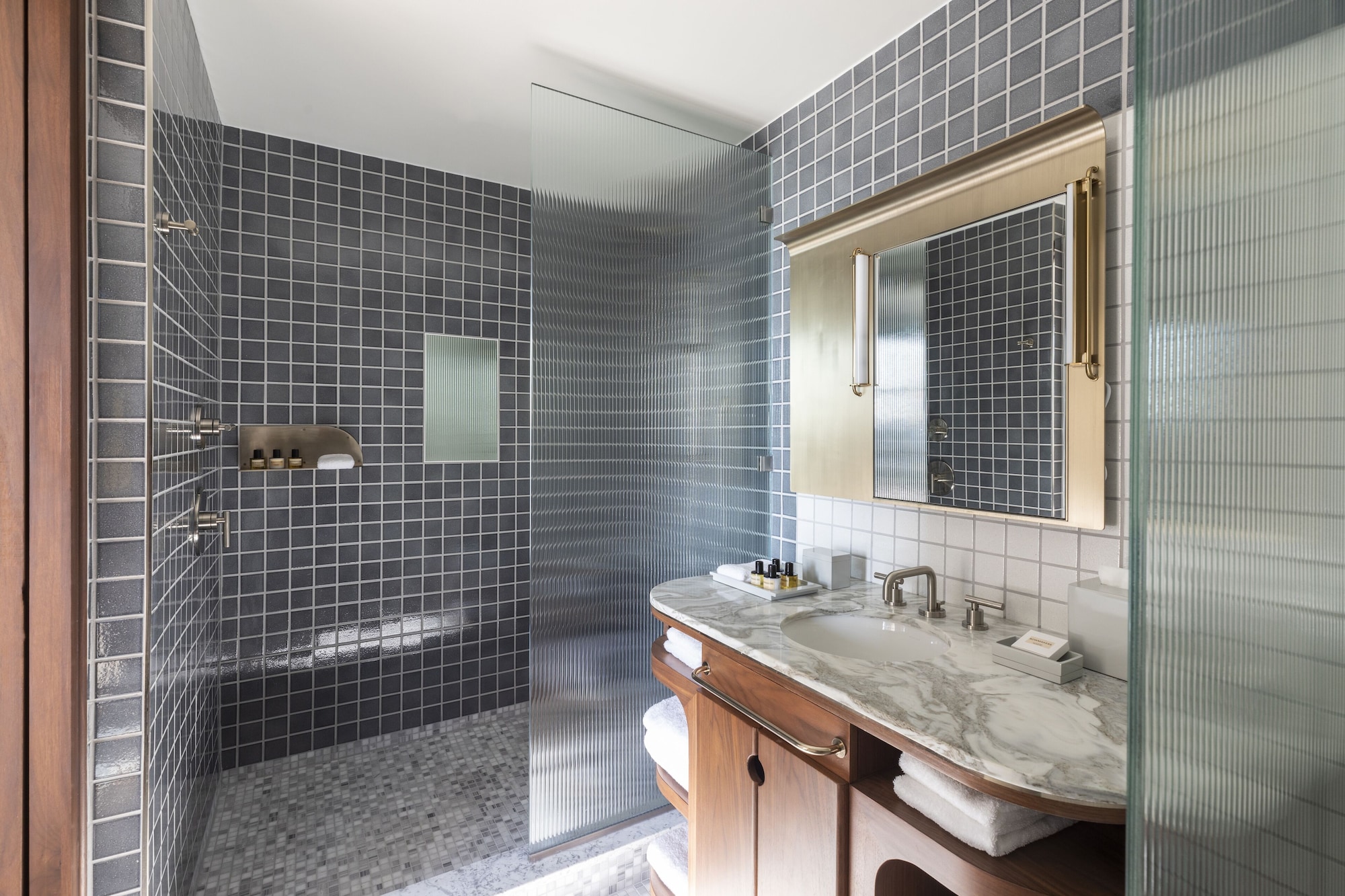 Junior Suite, Studio, King Bed