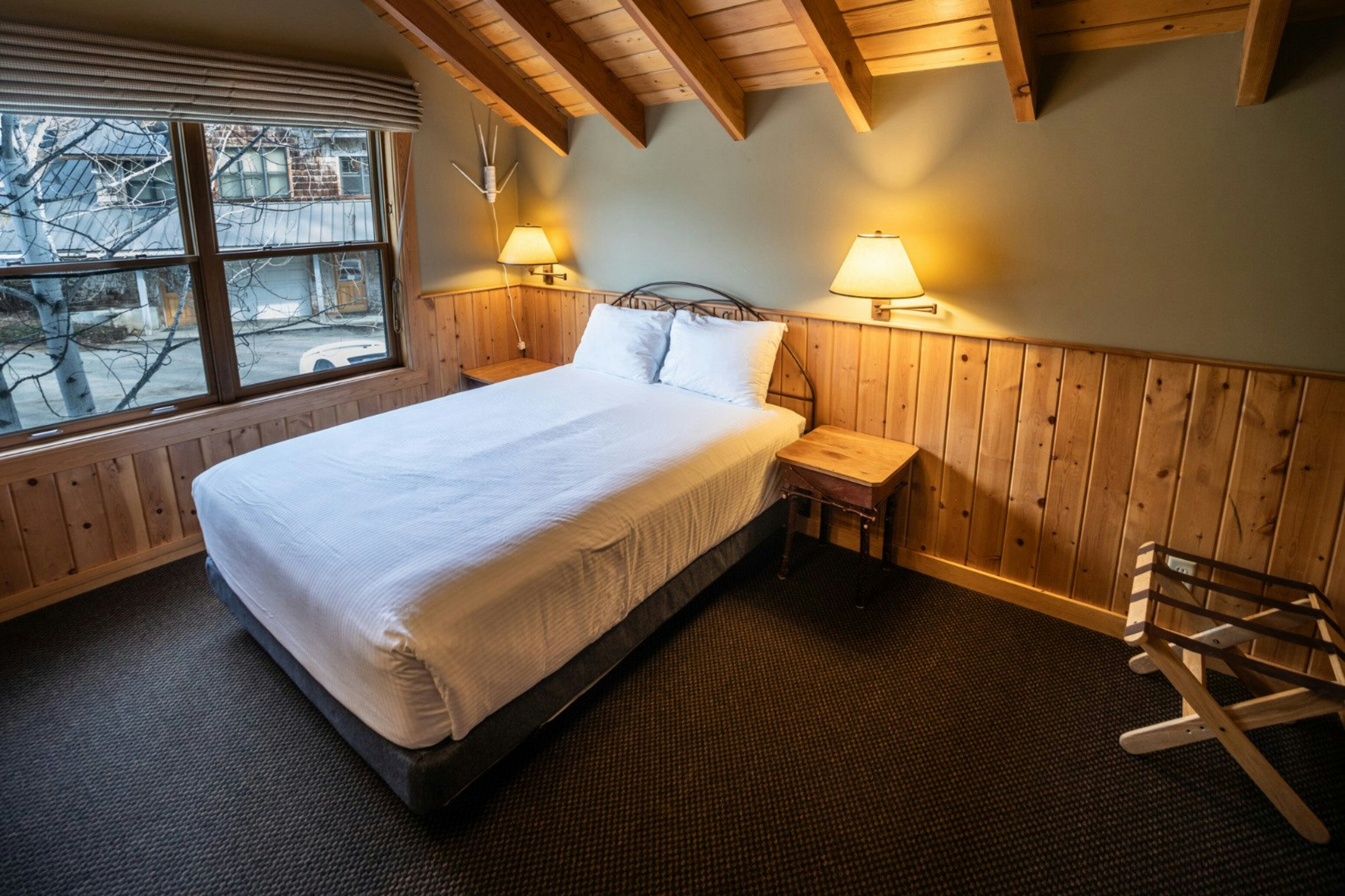 Sun Mountain Lodge 16/82