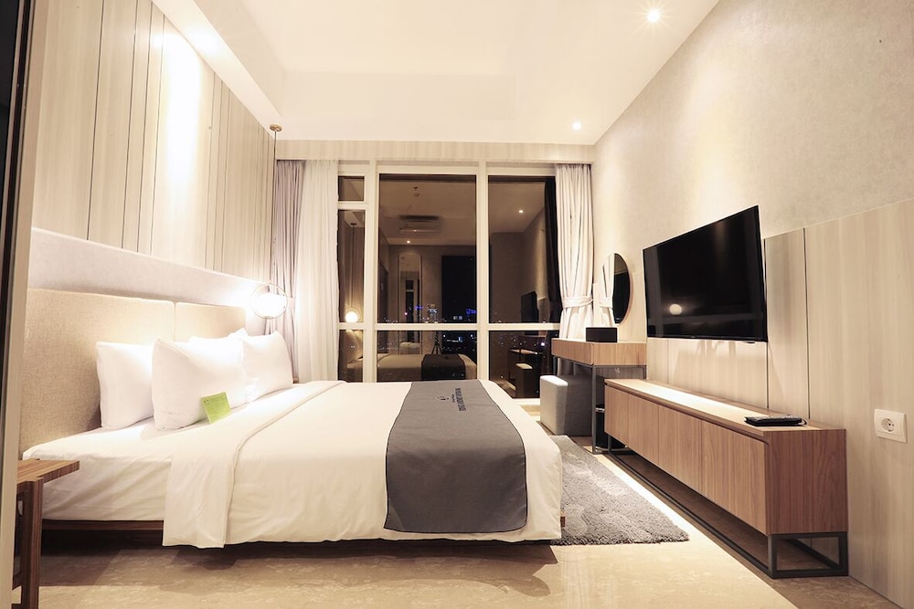 Menteng Park Exclusive Emerald 14/68