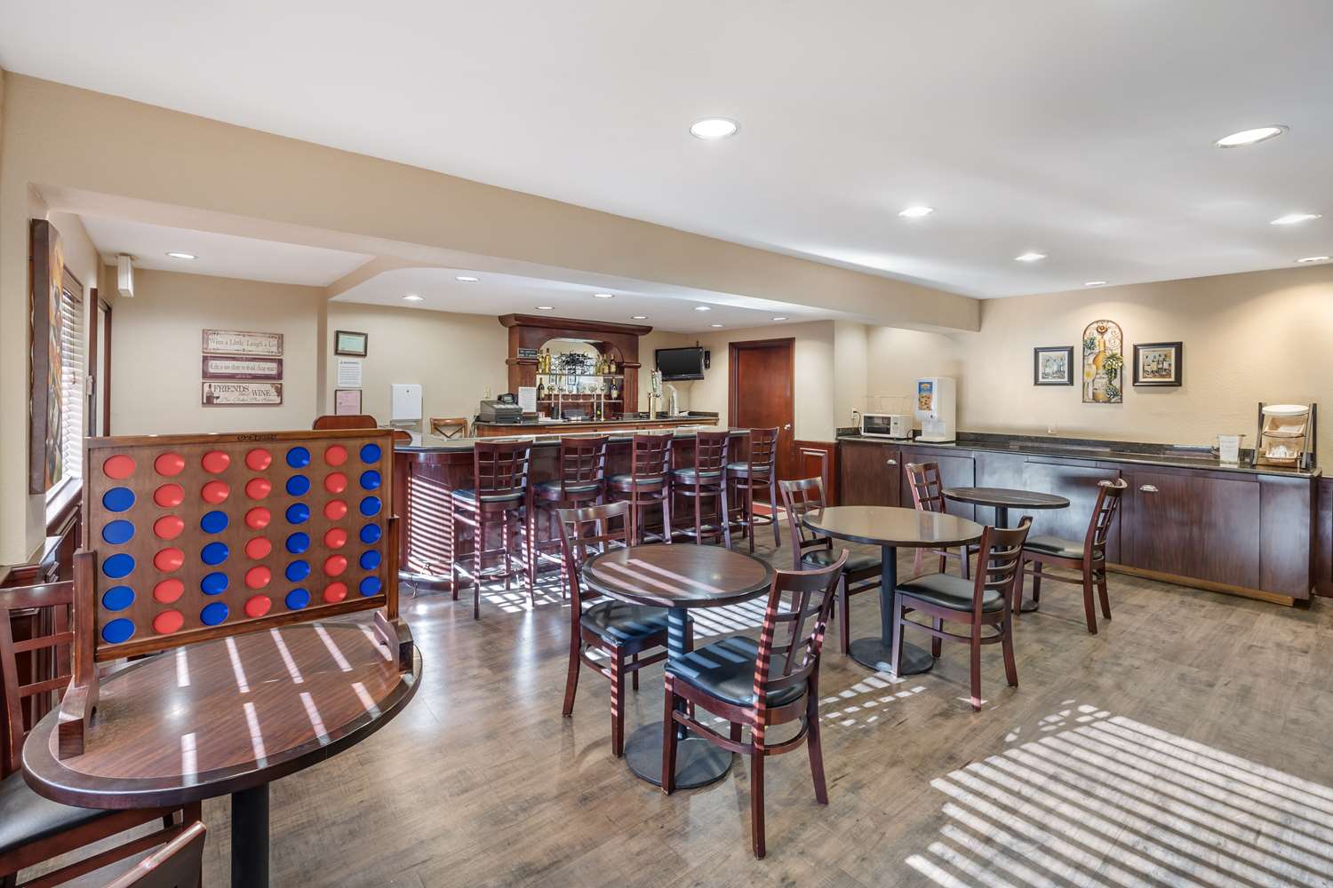 Best Western Plus Orchid Hotel & Suites 42/59
