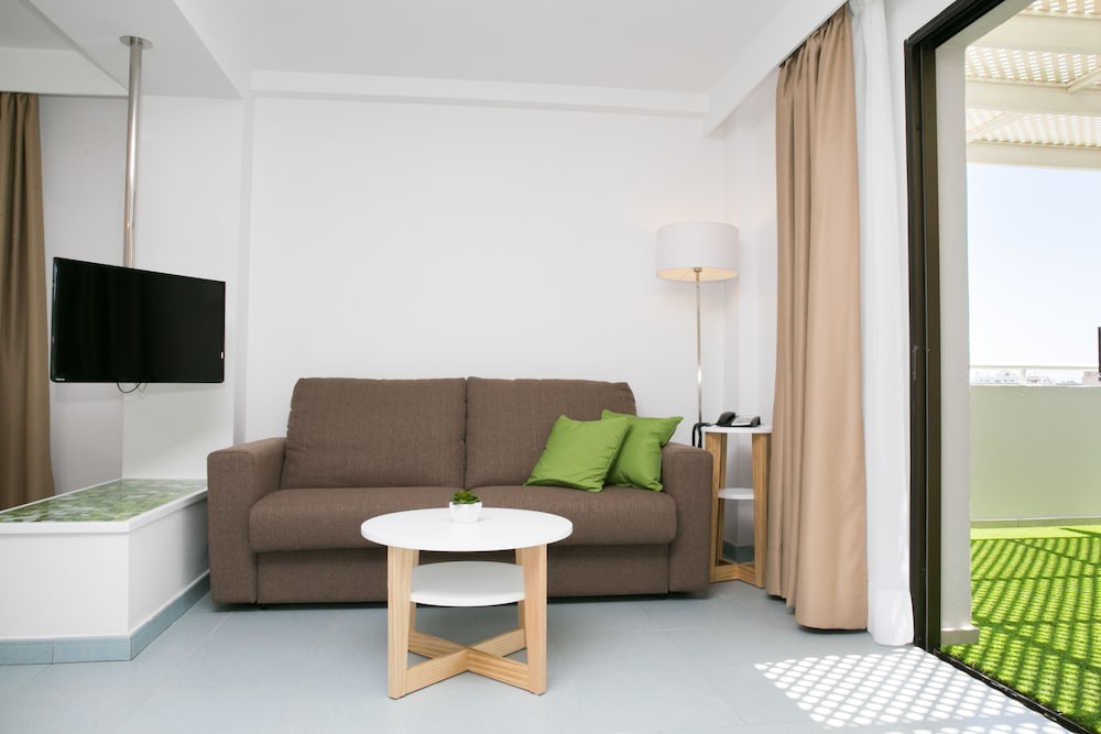 Hotel LIVVO Anamar Suites 47/65