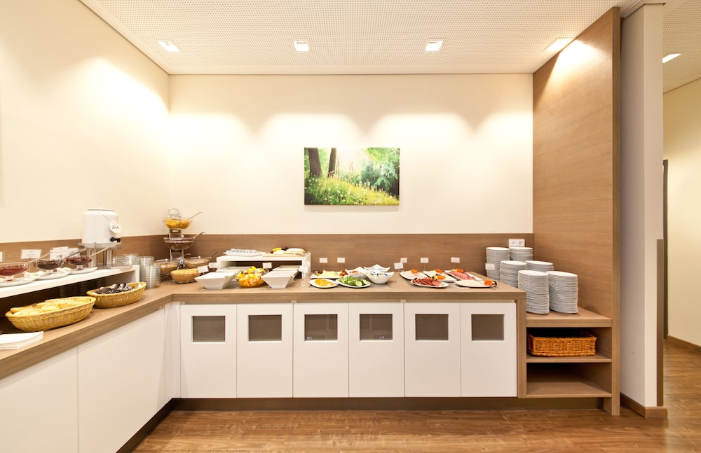 Garner Hotel Berlin - Charlottenburgm, an IHG Hotel 73/82