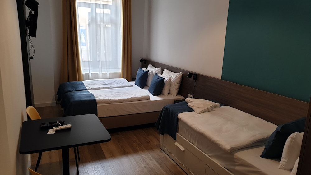 RES City Residence Hotel Budapest 12/33
