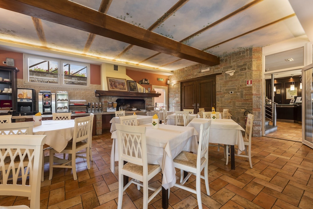 RELAIS CORTE BENEDETTO 56/74
