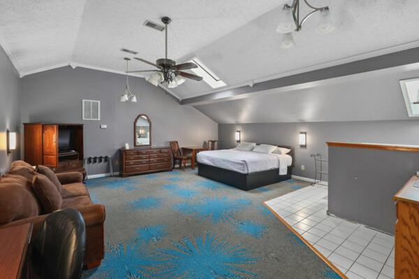 Four Seasons Country Inn 25/45