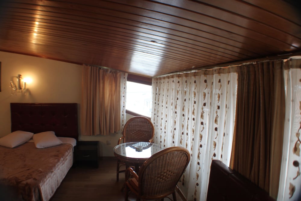 Kosk Otel 13/19