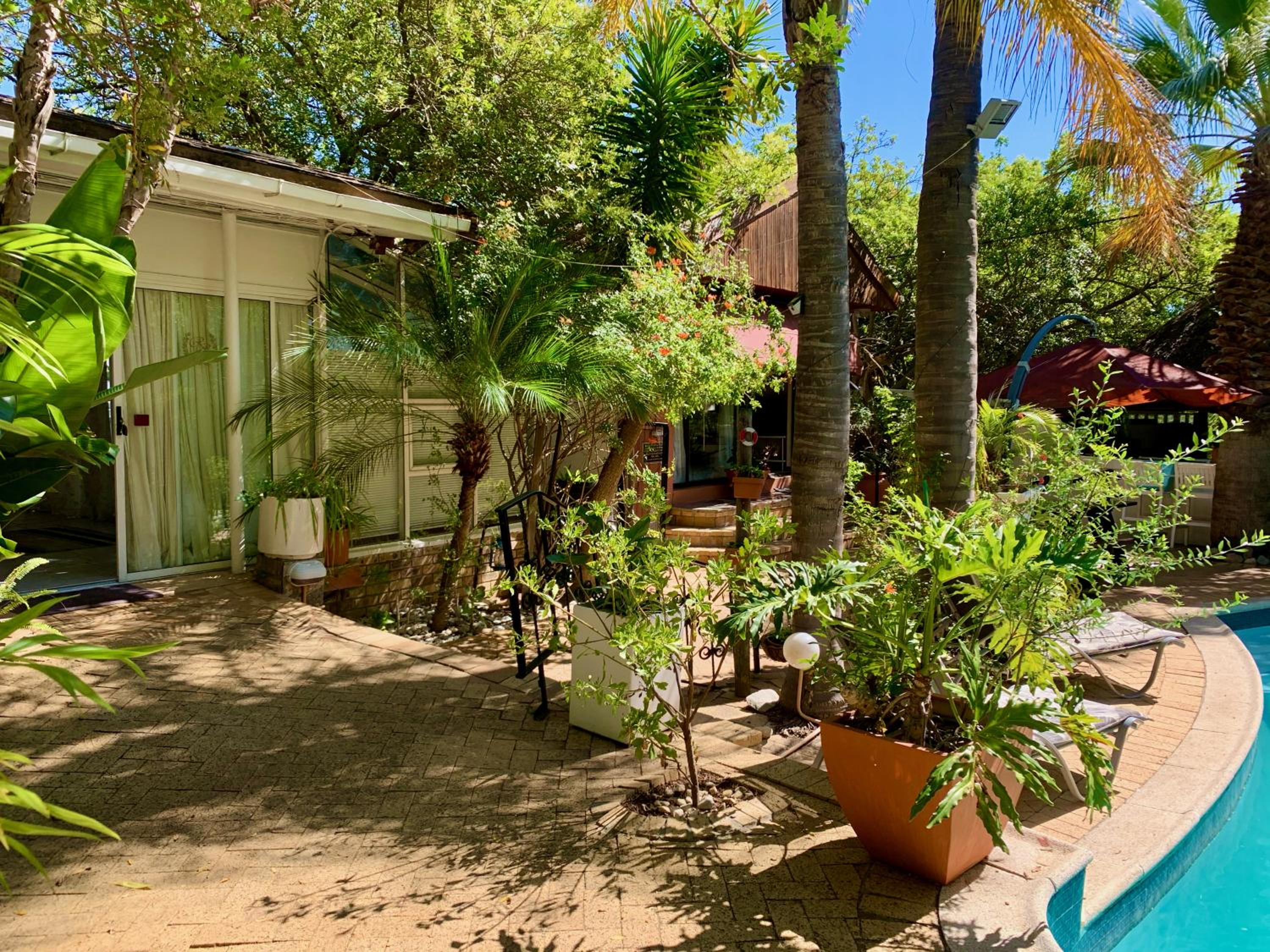 The Little Hideaway 18/26