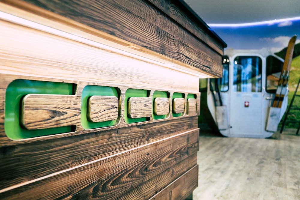 COCOON HAUPTBAHNHOF 40/73