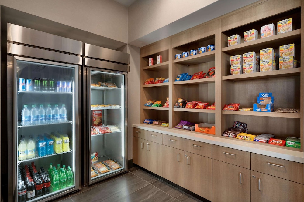La Quinta Inn Suites By Wyndham San Antonio Seaworld Lafb 6/39