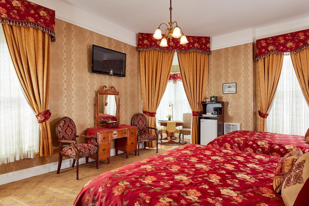 Queen Anne Hotel 17/69