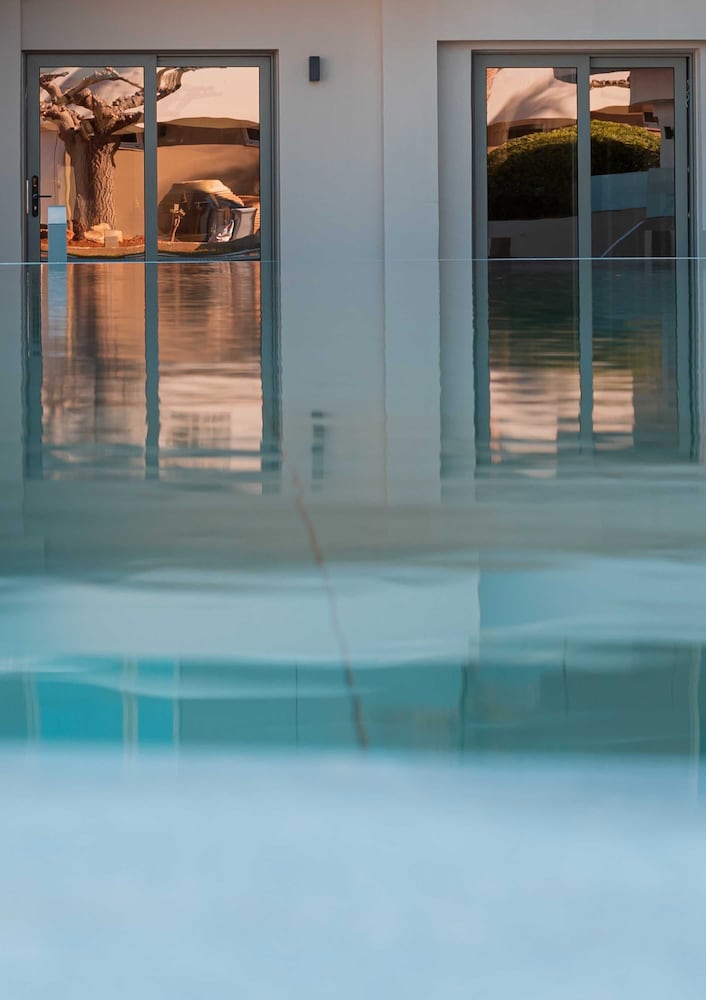 Malia Bay Beach Hotel And Bungalows 47/71