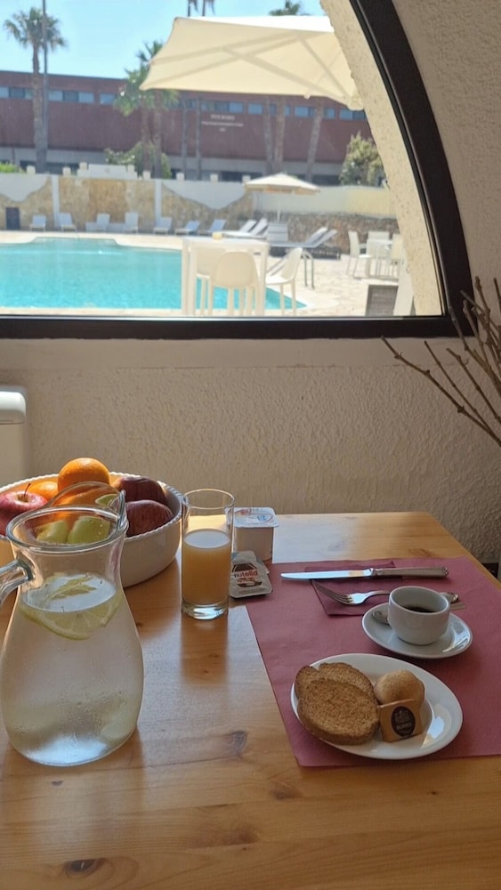 Villa Donna Lisa Wine Hotel 64/78