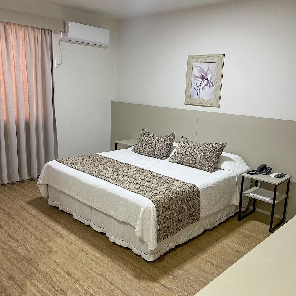 غرفة قياسية بسرير مزدوج أو سريرين منفصلين، Hotel Geranium 3/10