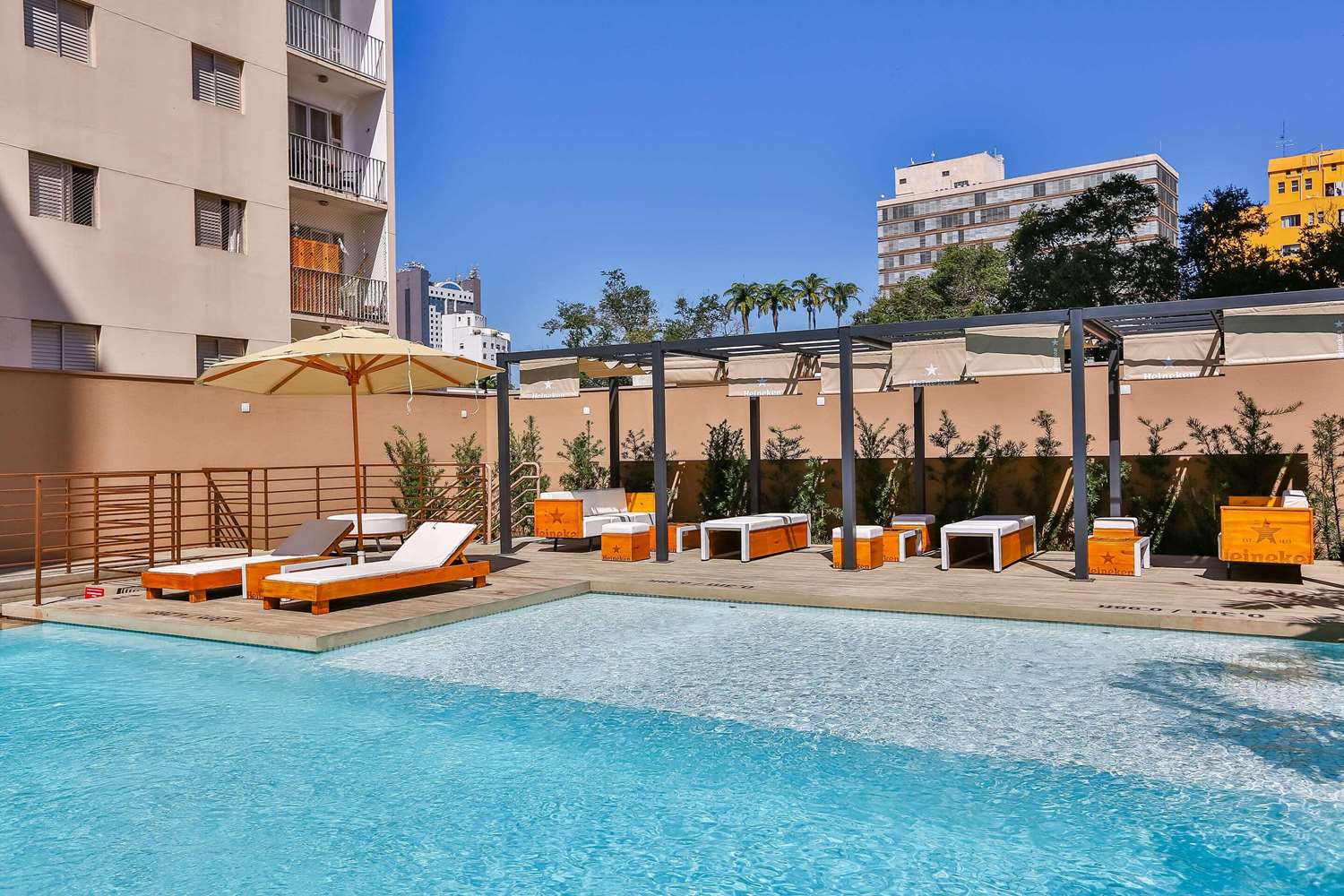 Radisson Red Campinas 35/45