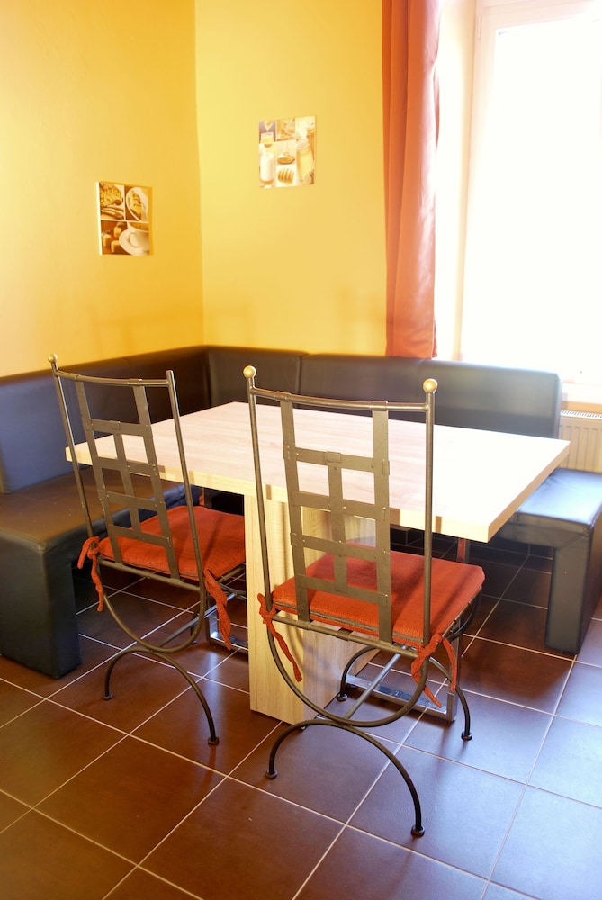 Cuba Bar & Hostel 28/34