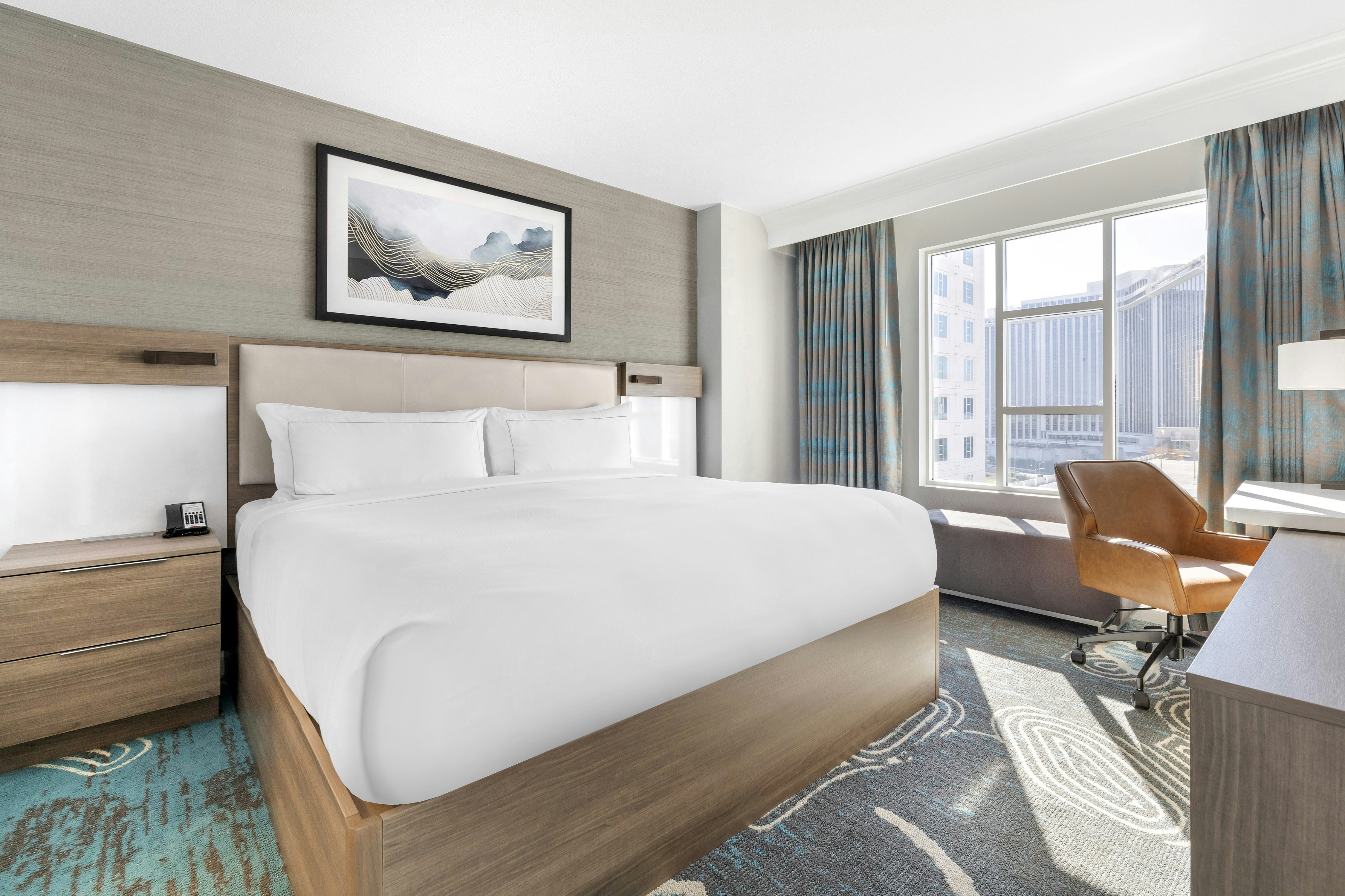 1 BEDROOM, SUITE, KING BED, ACCESSIBLE