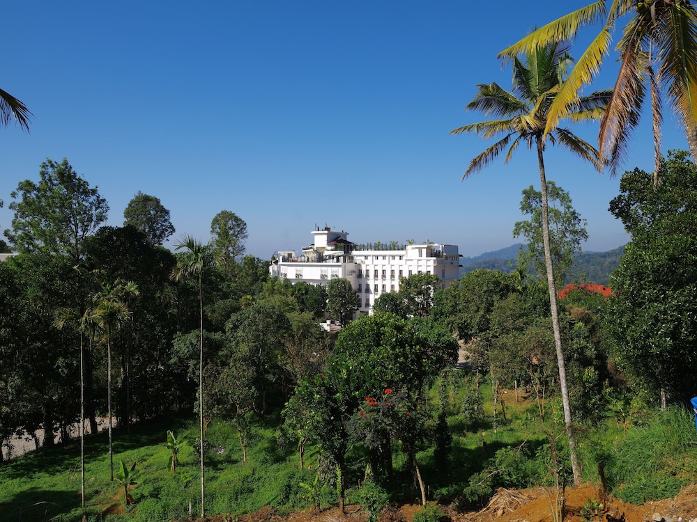 The Panoramic Getaway 40/50