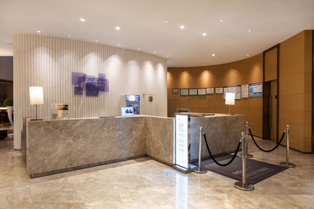 HOLIDAY INN EXPRESS SHENYANG GOLDEN CORRIDOR 16/49