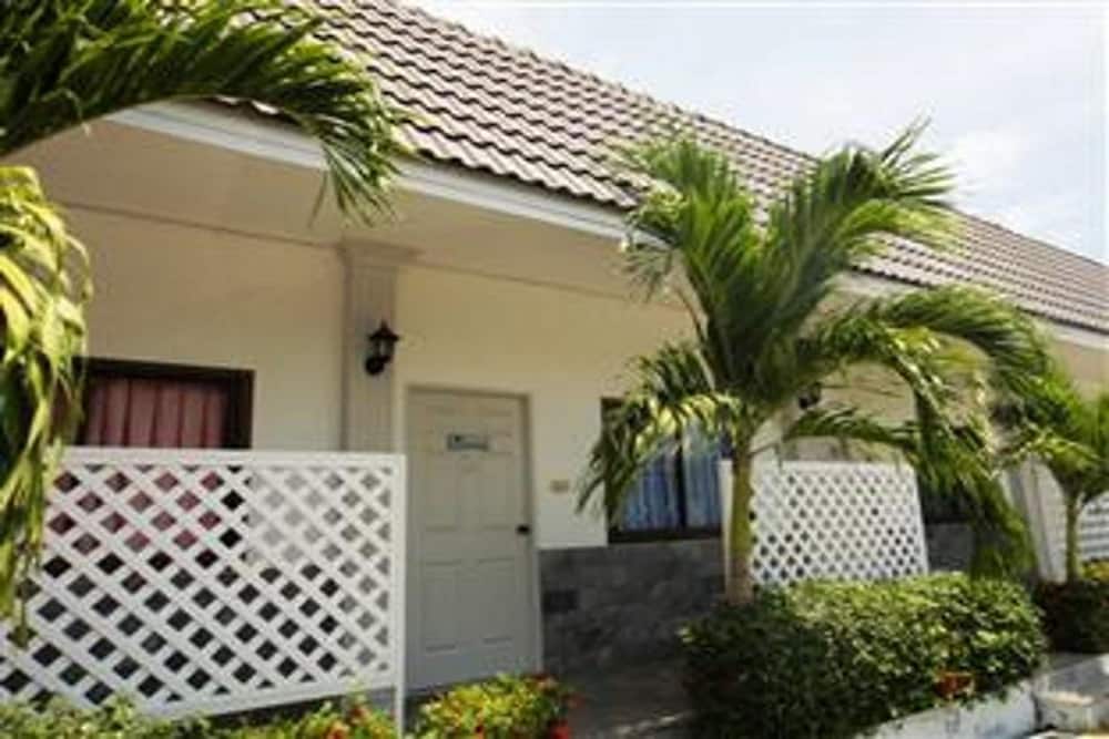 Paradise Resort Buriram 5/50