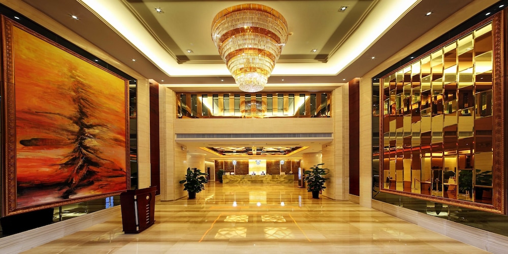 Guangzhou Clayton Hotel 3/47
