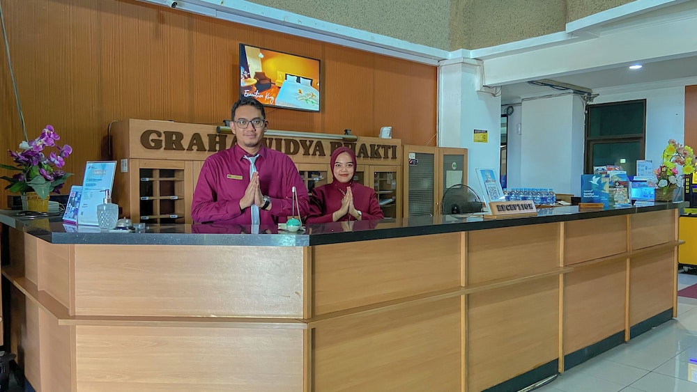 Graha Widya Bhakti 8/50