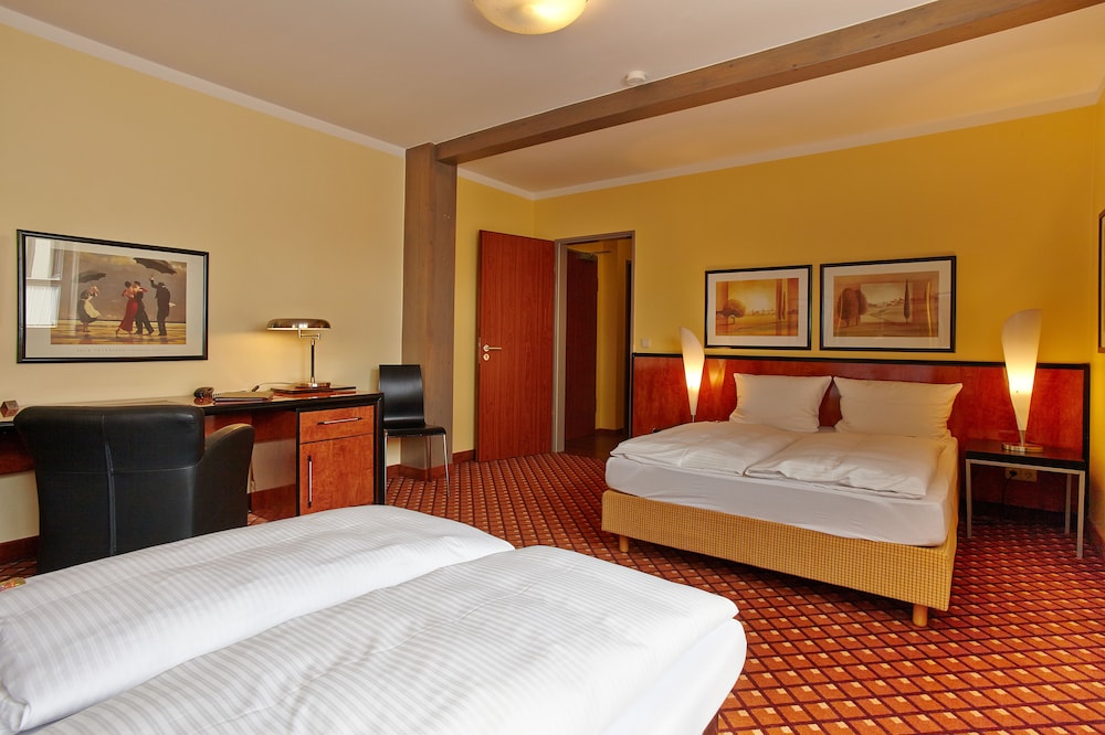 Hotel Sauerlacher Post 14/50