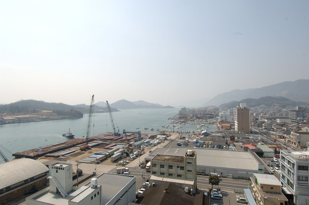 Onomichi Kokusai Hotel 63/67