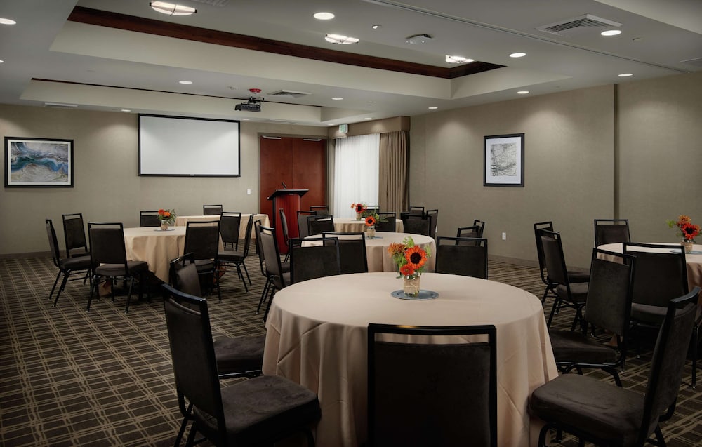 Hampton Inn Suites Portland Vancouver 31/49