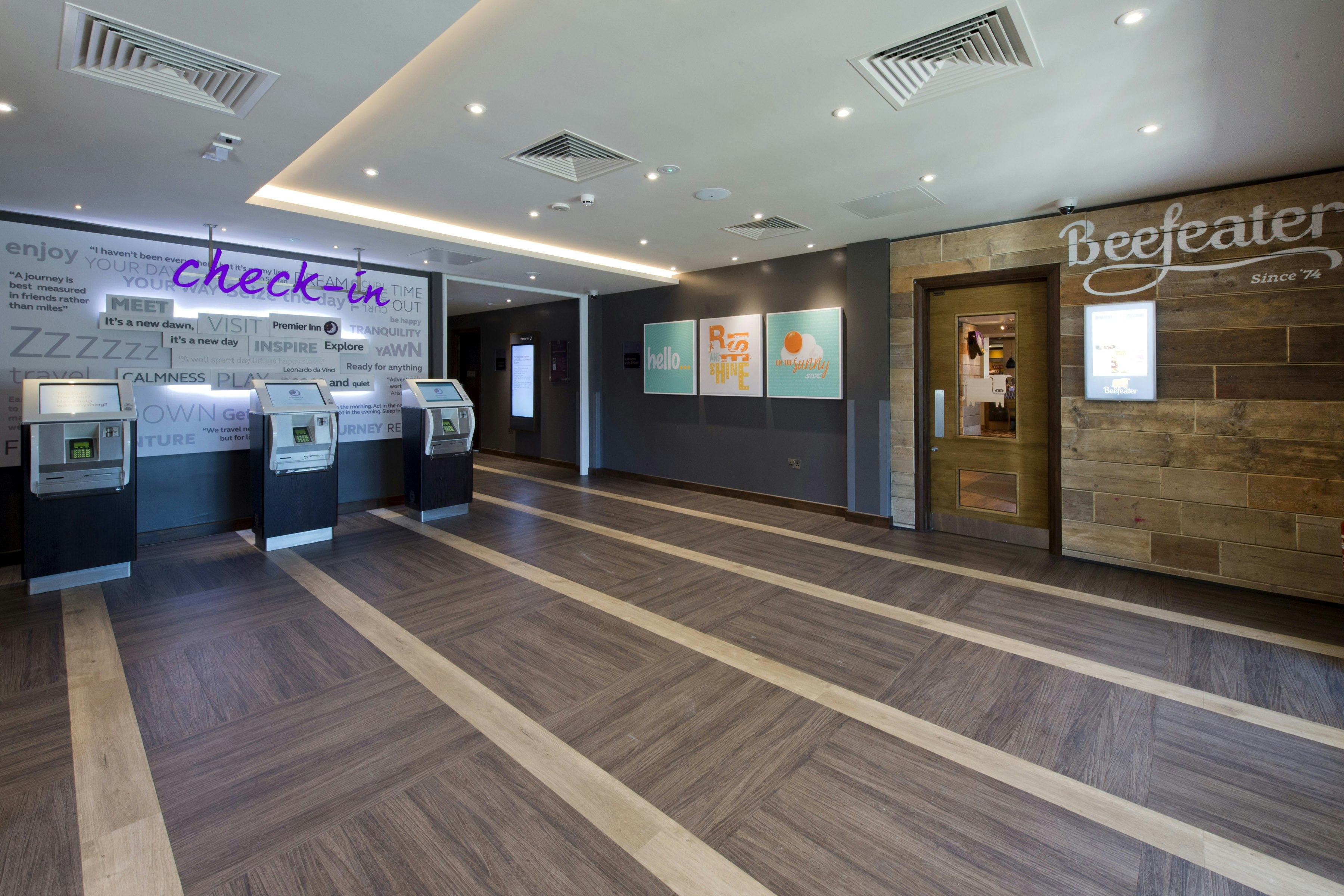 Lobby at Premier Inn London Hayes, Heathrow (Hyde Park), LONDON
