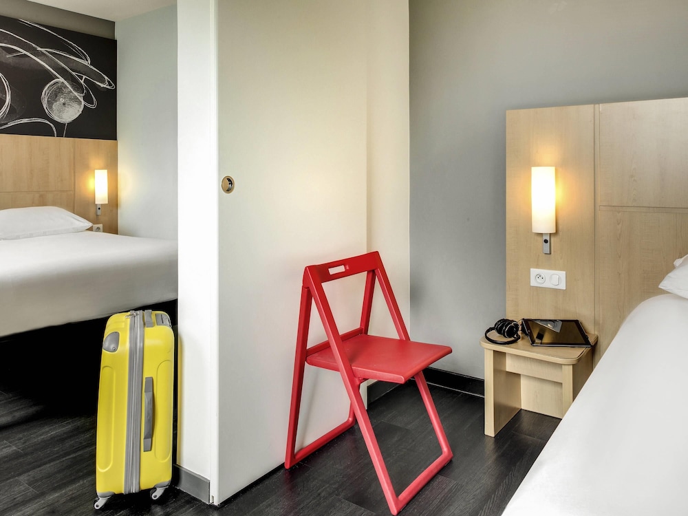 Ibis Montceau Les Mines 31/47