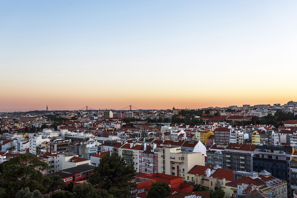 WHome Anjos Premium Apartment 8 42/50