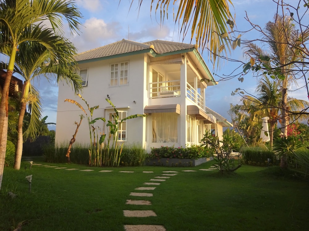 Mayo Resort 3/78