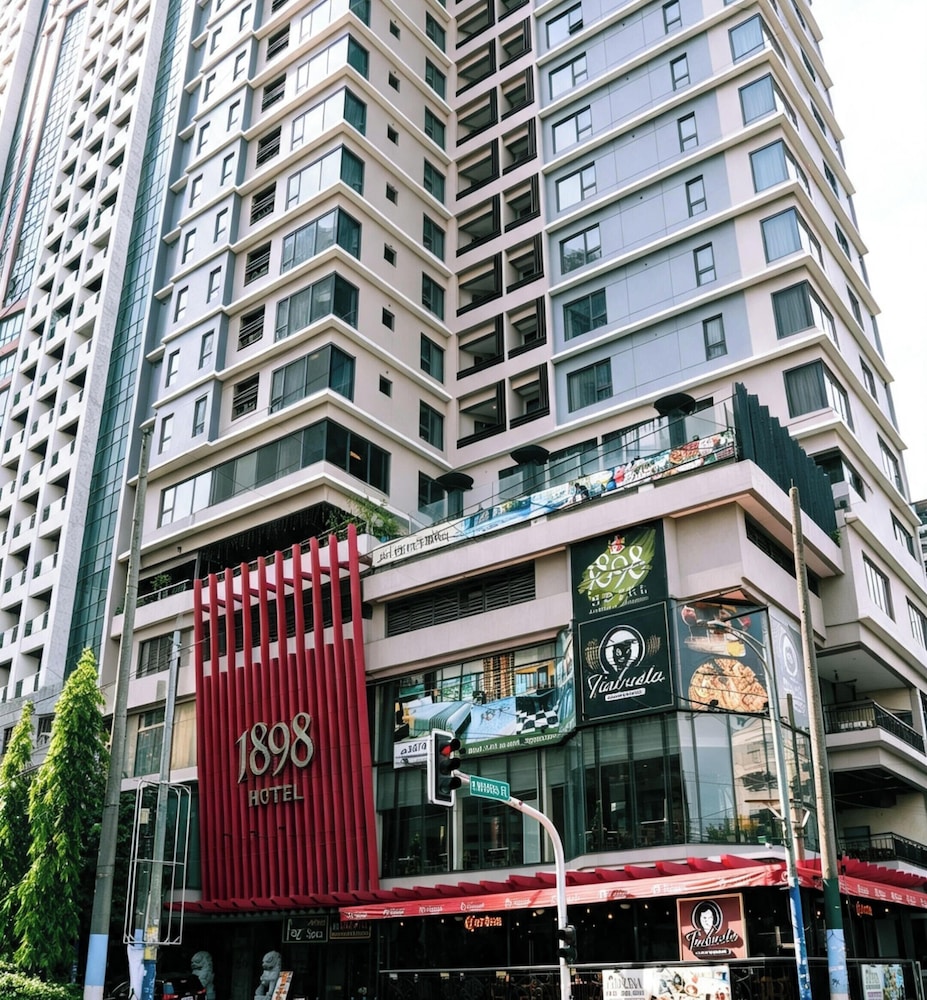 1898 Hotel Colonia En Las Filipinas in MAKATI