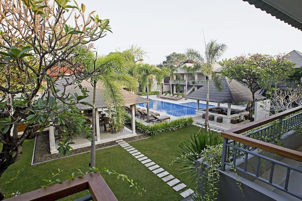 DEWI SRI HOTEL 5/70